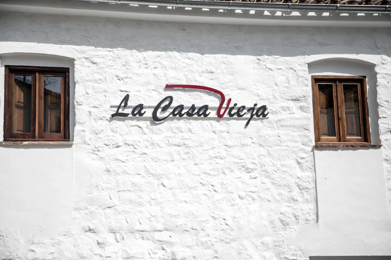 公寓式酒店 Apartamentos Turisticos La Casa Vieja 萨比奥特