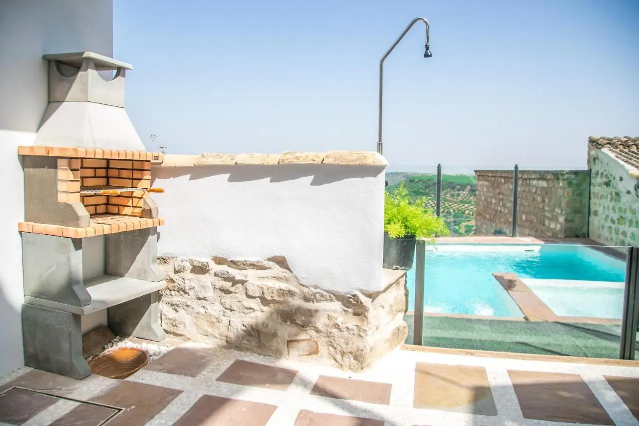 Apartamentos Turisticos La Casa Vieja 萨比奥特 公寓式酒店